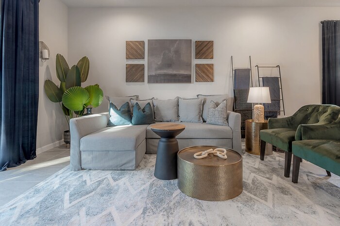 Foto principal - 2215 E 19th Ave