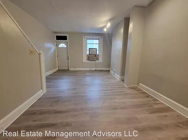 Foto del edificio - 3 br, 1 bath House - 2837 N Stillman St