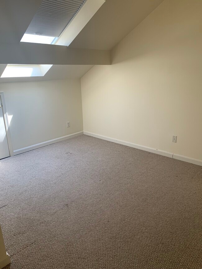 Foto del edificio - 3821 39th St NW