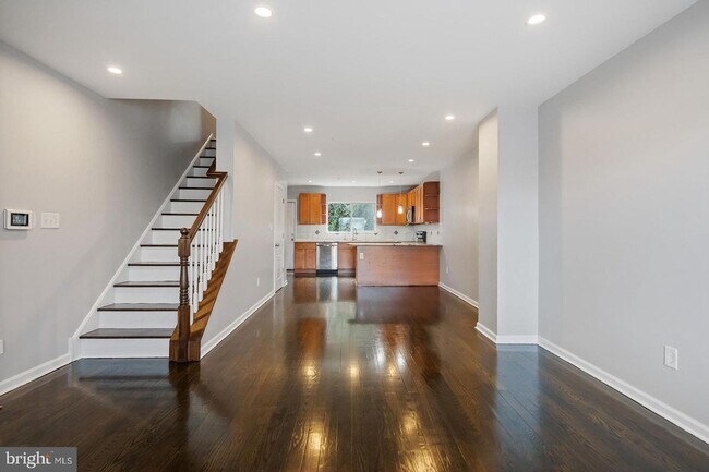 Photo - Spacious 4-Bedroom Home with Outdoor Space...