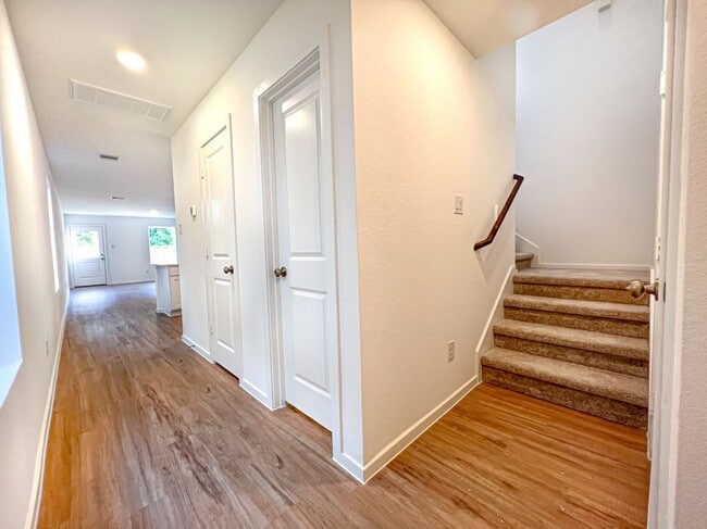 Building Photo - 21479 Carosella Dr