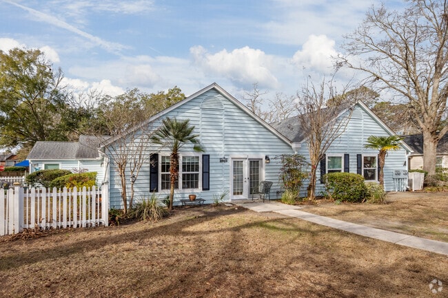 Building - Cooper River Villages