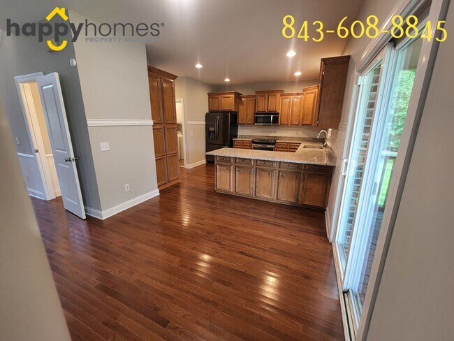Foto del edificio - 4 Bed 2.5 Bath Home Located in Cedar Grove subdivision in North Charleston!