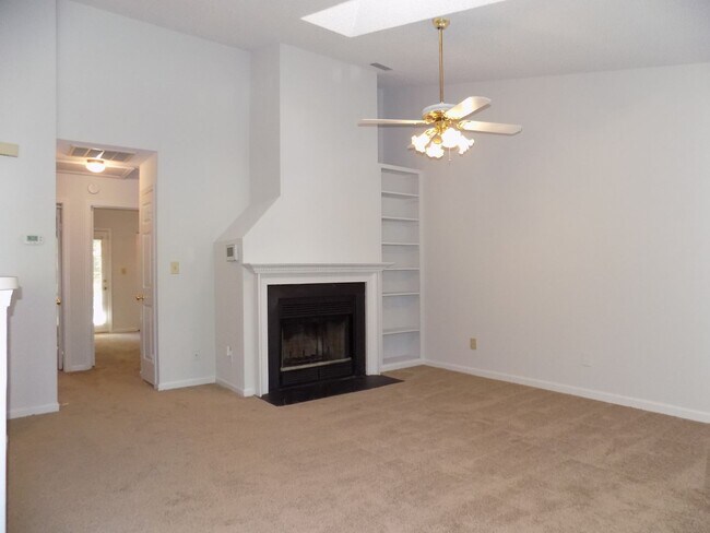 Foto del edificio - CRYSTAL LAKE