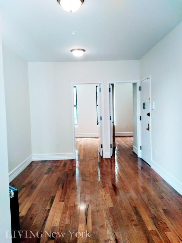 Foto del edificio - 53 W 105th St