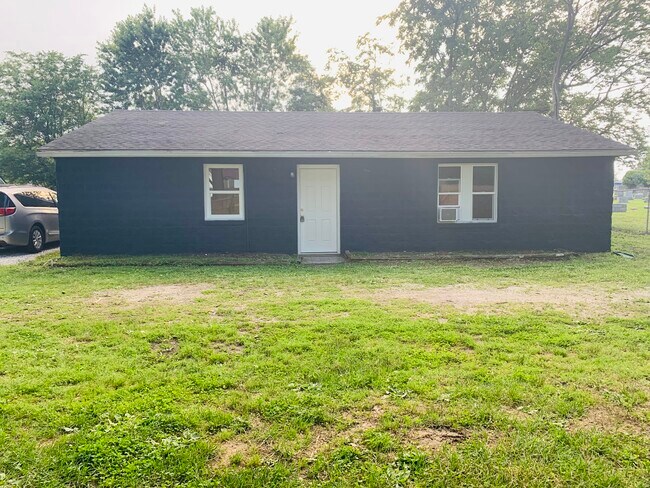 Building Photo - 1829 Calhoun St