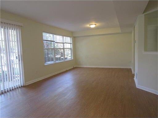 Foto del edificio - 703 Stony Brook Way