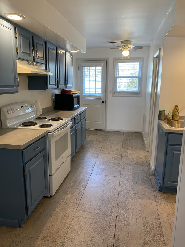 Foto del edificio - 902 Townline Rd