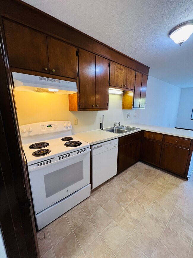 Foto del edificio - 1446 19th Ave NE