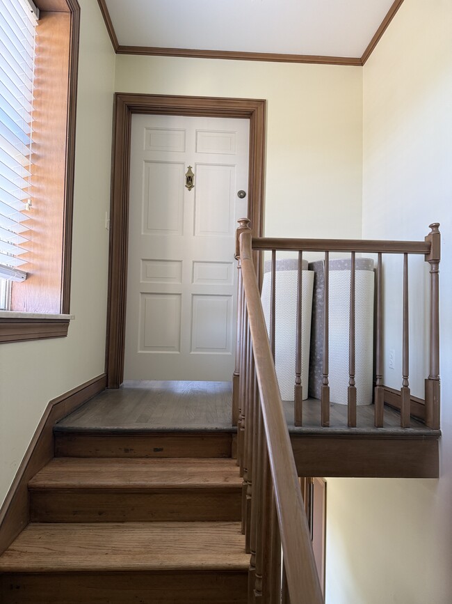 MAIN ENTRY - 6507 Avondale Dr