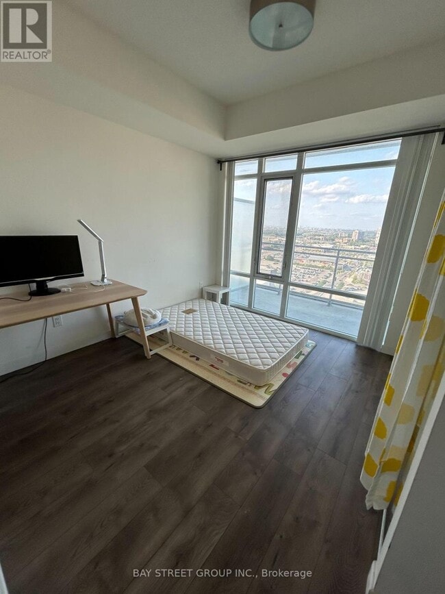 Building Photo - 360-1360 Square One Dr