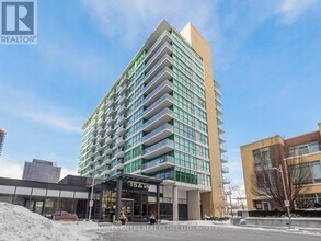 Building Photo - 15 Singer Ct