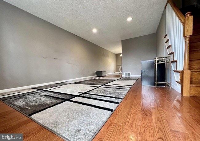 Photo - 937 Grant Rd Townhome