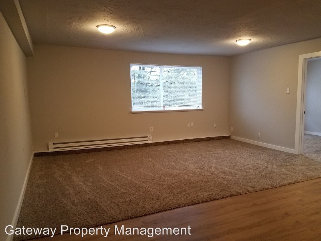 Foto principal - 321 S 3rd St