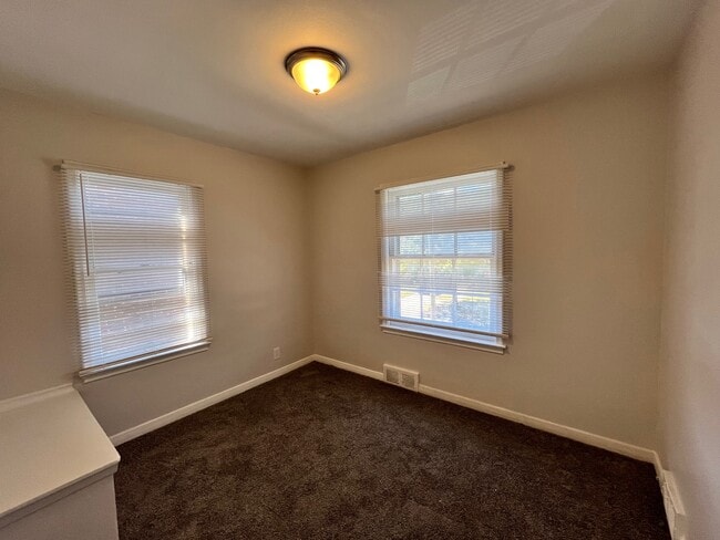 Building Photo - 18276 Appoline St