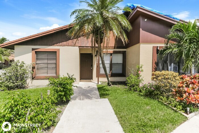 Primary Photo - 3774 Mil Pond Ct, Greenacres, FL 33463