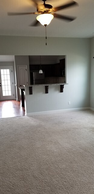 Foto del edificio - 4052 Pullman Cir
