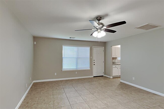 Building Photo - 3723 Hidden Brook Ln