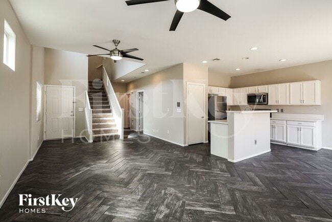 Building Photo - 3757 E Carisbrook Dr