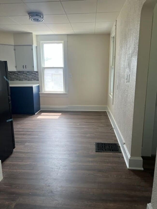 Foto del edificio - 1843-1845 W 3rd St