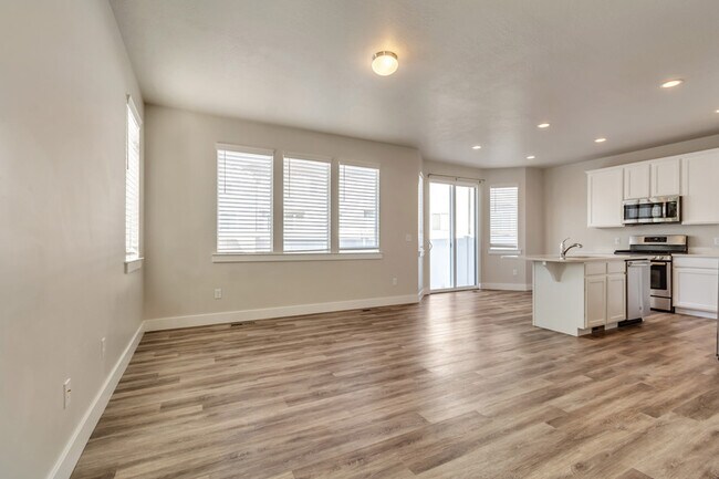 Foto del edificio - 5172 Newbridge Ln