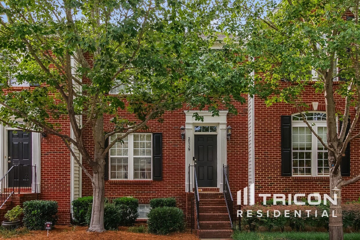 Foto principal - 20539 Harbor View Dr