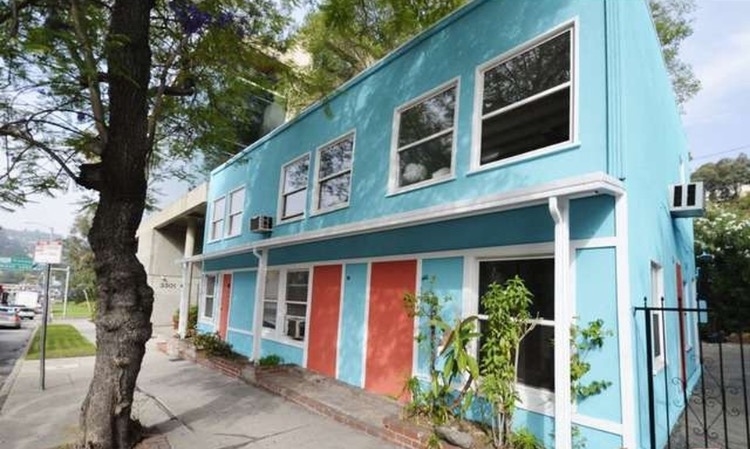 Foto principal - 3311-3315 Barham Blvd