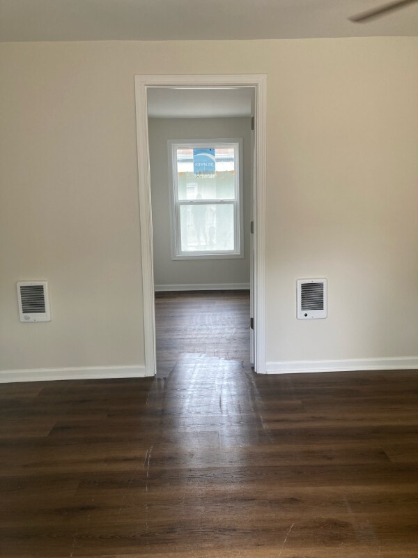 Foto del edificio - 110 W Willow Dr