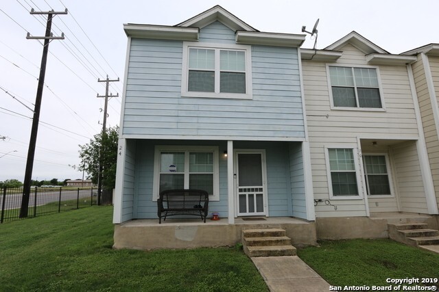 Primary Photo - 24 Bratton Dr