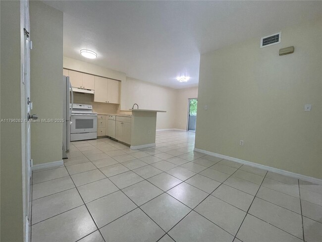 Foto del edificio - 11040 SW 196th St