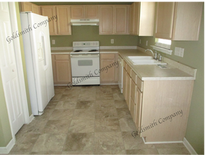 Building Photo - 25 Buckhead Ln