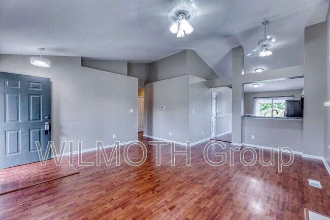 Foto del edificio - 8496 Blacksmith Ct