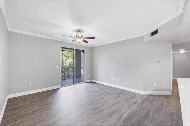 Building Photo - 5691 Bentgrass Dr
