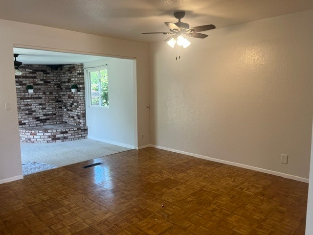 Building Photo - 42854 Parkwood St