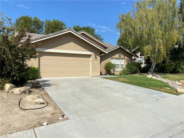 Foto del edificio - 28 Sunnyside Dr