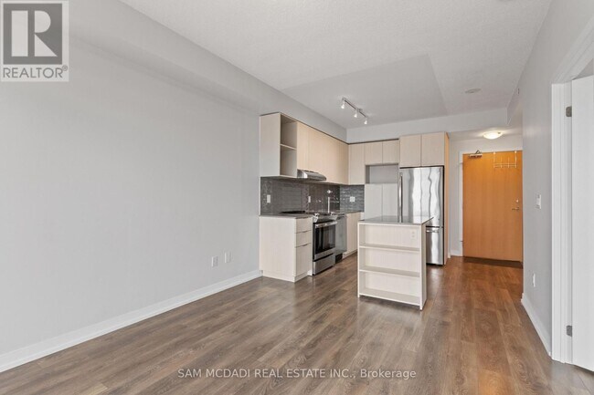 Building Photo - 2520 Eglinton Ave W
