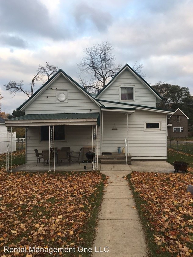 Primary Photo - 3 br, 1 bath House - 518 Grant St