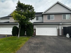Building Photo - 5783 Spirit Hills Rd