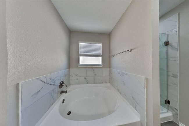 Foto del edificio - 20911 Hazy Bluff Ct