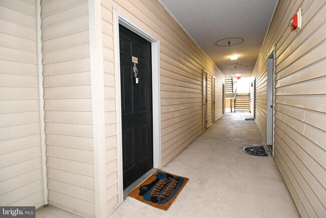Foto del edificio - 12108 Garden Grove Cir