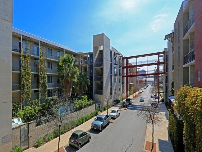 Building Photo - 1221 Broadway Lofts