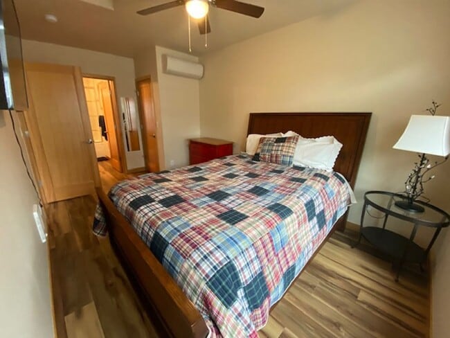 Foto del edificio - Unfurnished updated ADU above garage in the Parks at Broken Top