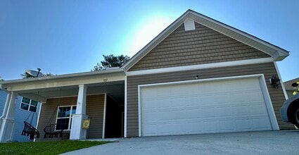 Building Photo - 117 Patriot Ct