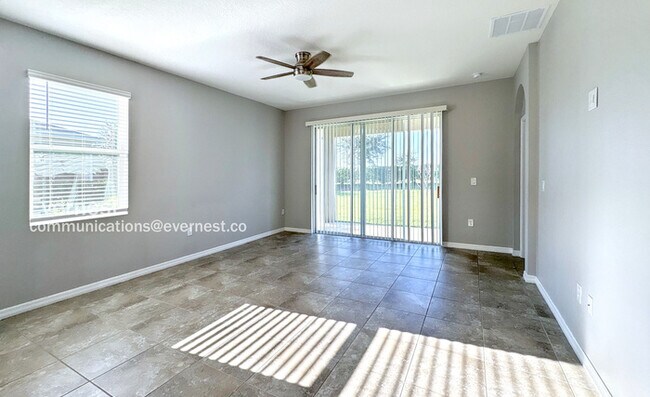 Foto del edificio - 9718 Mulberry Marsh Ln