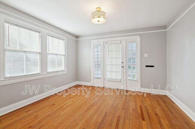 Foto del edificio - 317 Ocean Ave