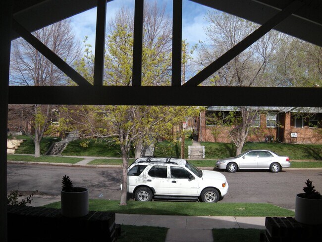 Building Photo - Wash Park 3 Bedroom, 2 Bath Home (Availabl...