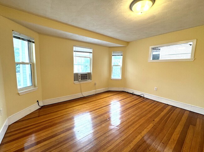 Foto del edificio - 4057 Washington St