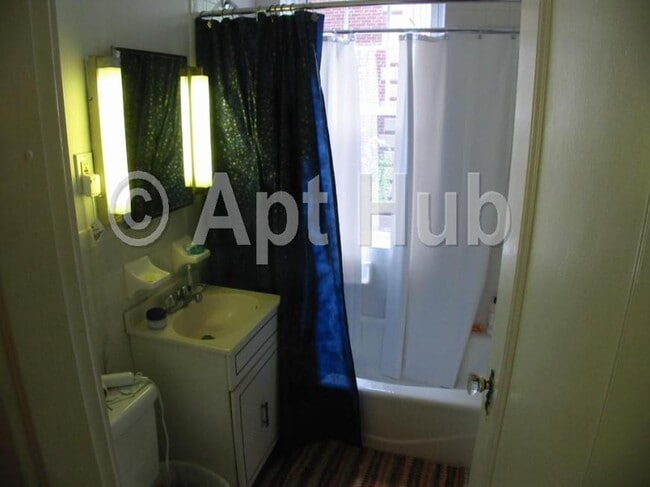 Building Photo - 1.0 bedroom in Cambridge Massachusetts 02138