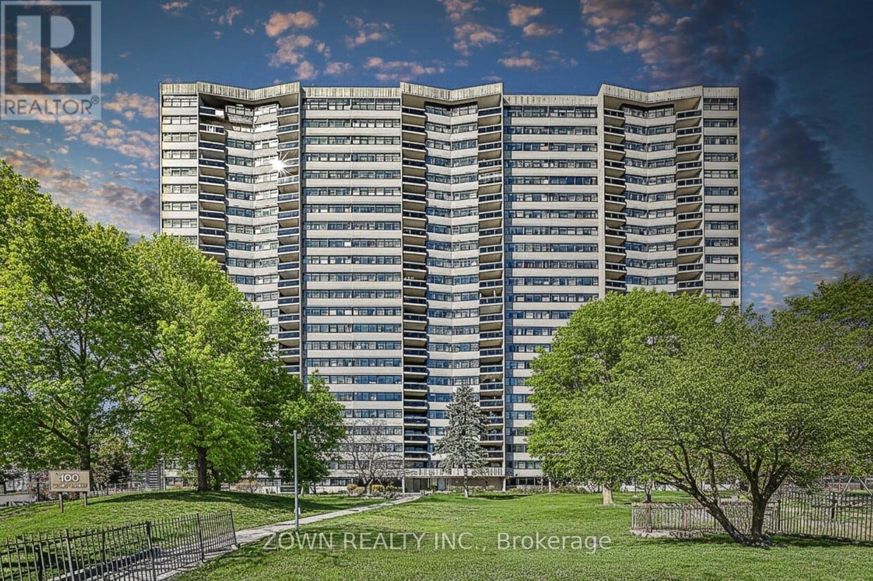 Primary Photo - 100 Echo Point