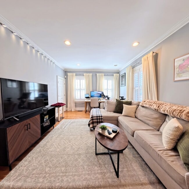 Foto del edificio - 142 Athens St